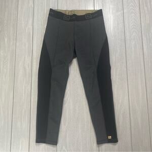 Au Rum Women's Gray & Black Midrise Stretchy Crop Leggings Size Small